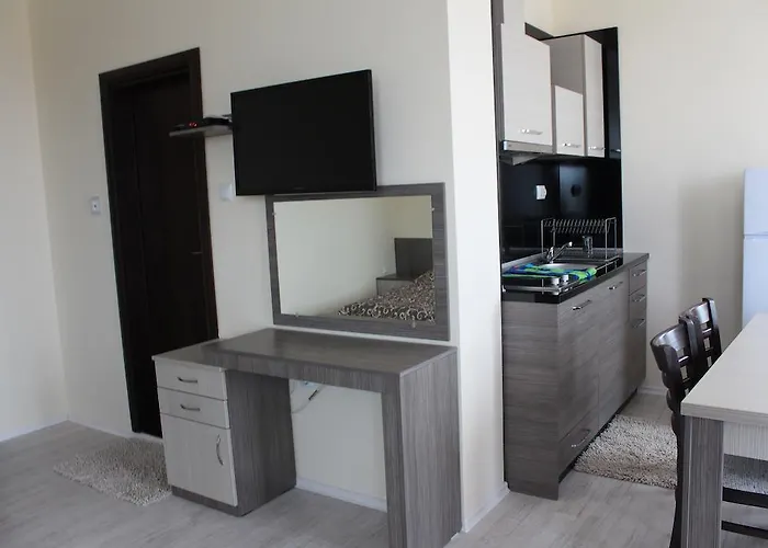 Aparthotel Brilliant 4*