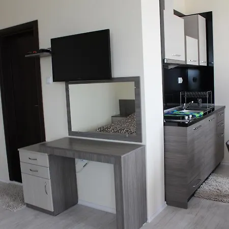 아파트호텔 Brilliant 4*